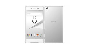 au Xperia Z5 SOV32